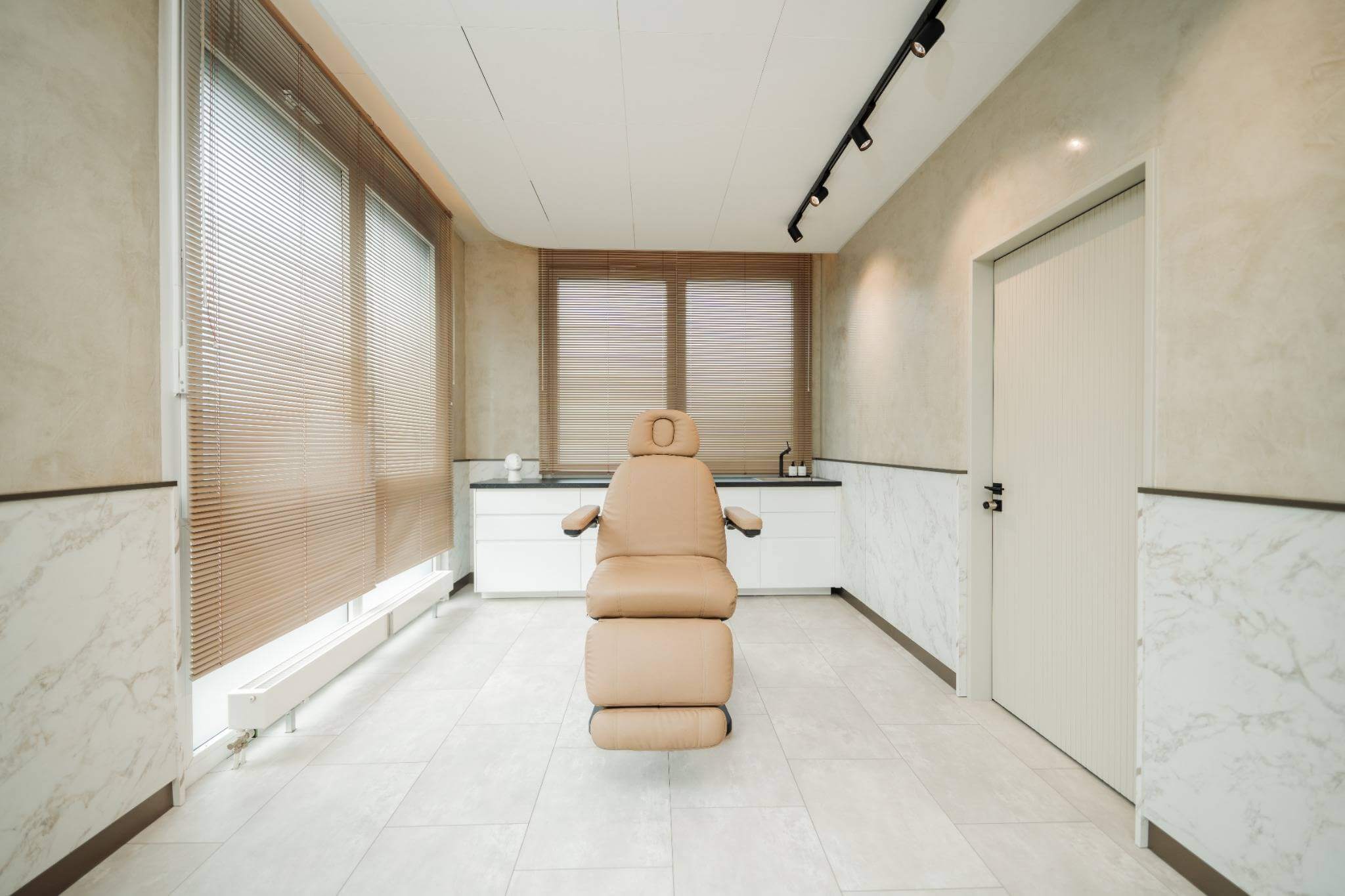 Dr. Kelly&reg; Clinic Behandlungszimmer