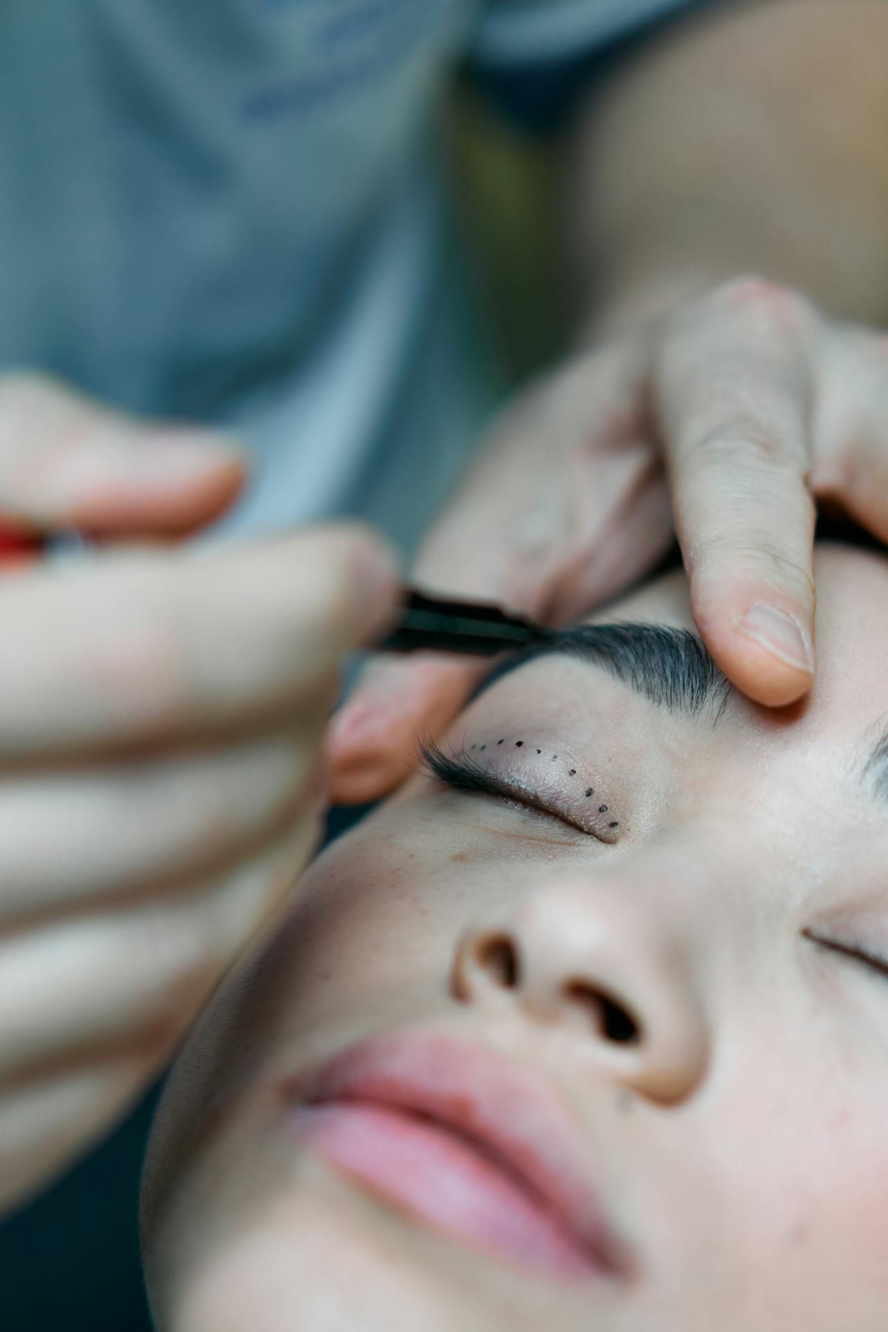 Obere vs. untere Blepharoplastik
